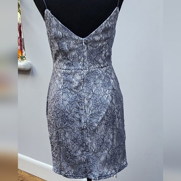 Line & Dot lace mini dress   Size L. Gray - Picture 5 of 10